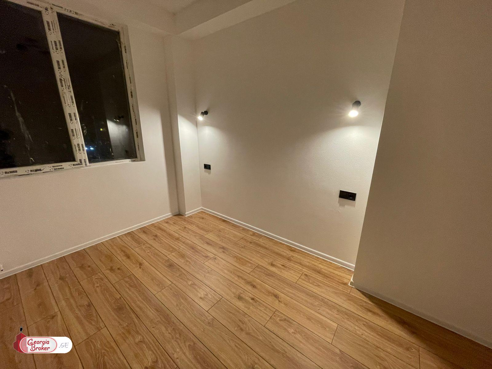 nearly repaired 3-room apartment for sale